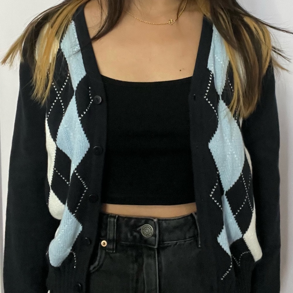 V Neck Argyle Cropped Cardigan 🎀